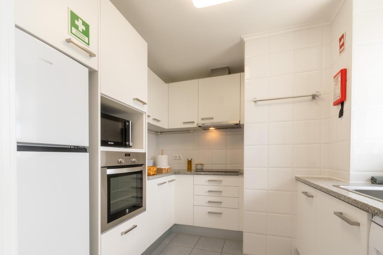 Atlantic Penthouse - City, Montain & Ocean - Free Parking Ponta Delgada Extérieur photo