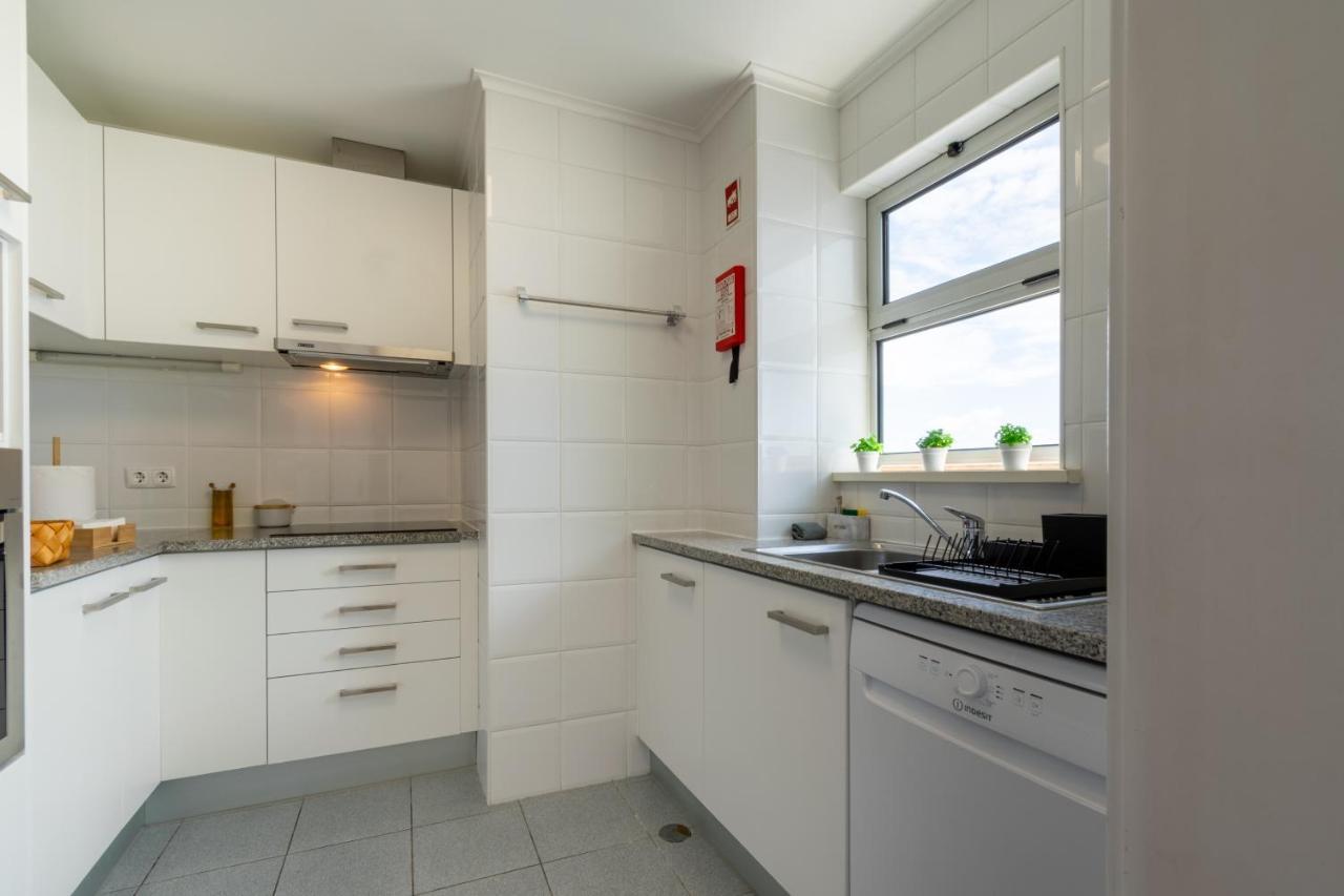 Atlantic Penthouse - City, Montain & Ocean - Free Parking Ponta Delgada Extérieur photo